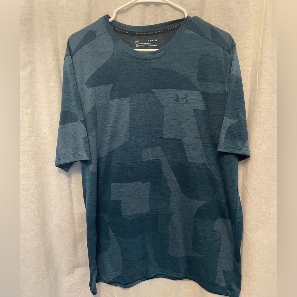 Men’s Under Armour Tshirt